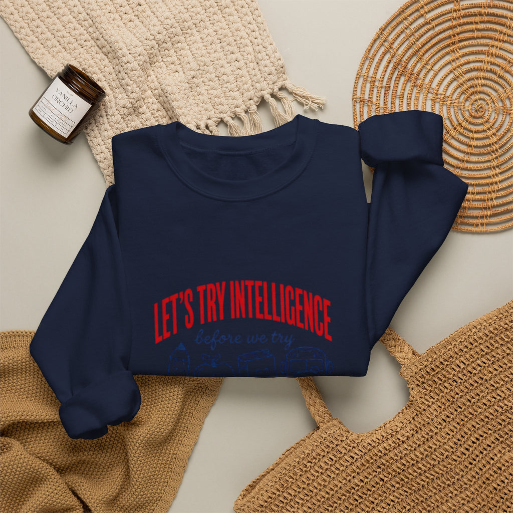 School try intelligence Unisex Heavy Blend™ Crewneck Sweatshirt